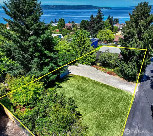 Another view of the back part of lot
