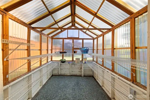 Gardeners dream greenhouse!