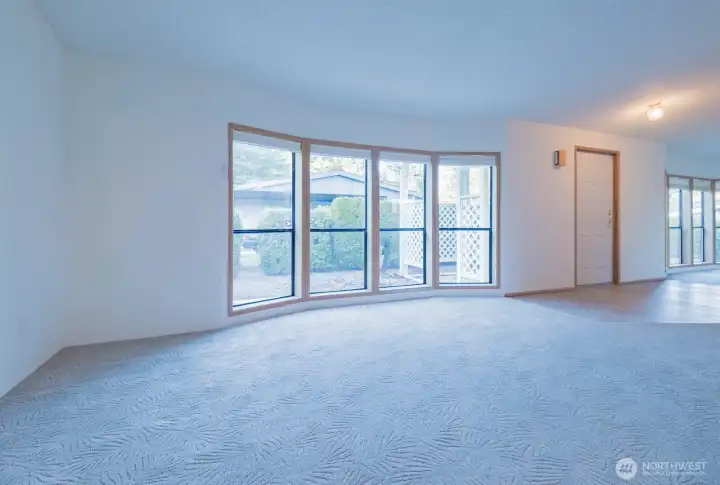 Large living room #1