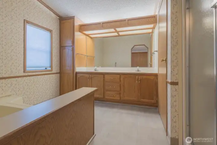 Primary bath with shower and tub