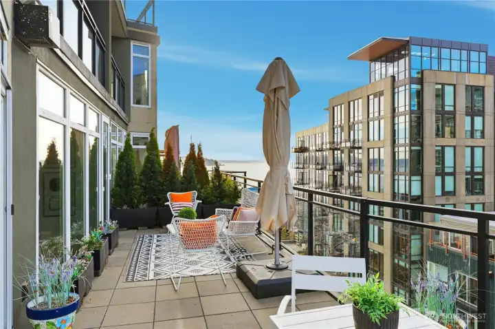 Imagine, entertaining from this rare size outside private deck, wow!