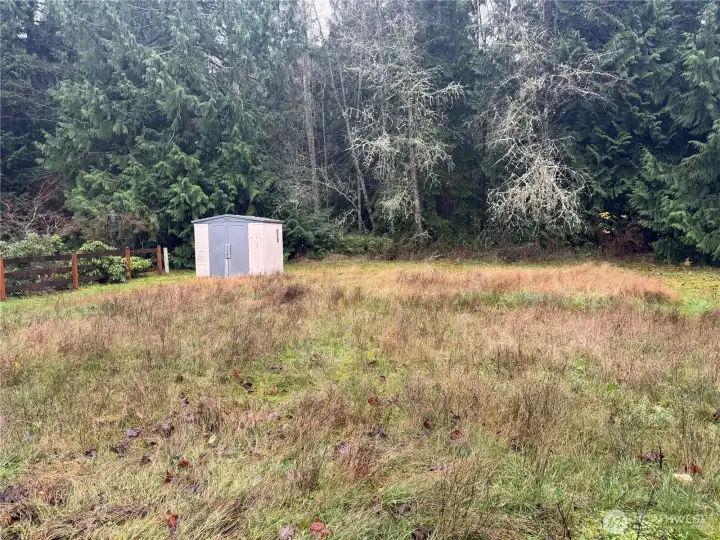 Big lot and another shed!