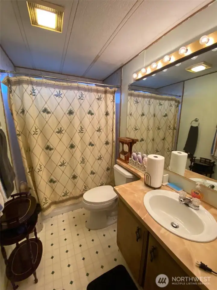 Main bathroom