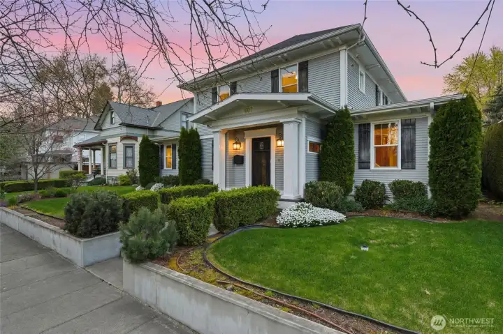 Welcome to Boyer Manor @ 607 Boyer Dr!