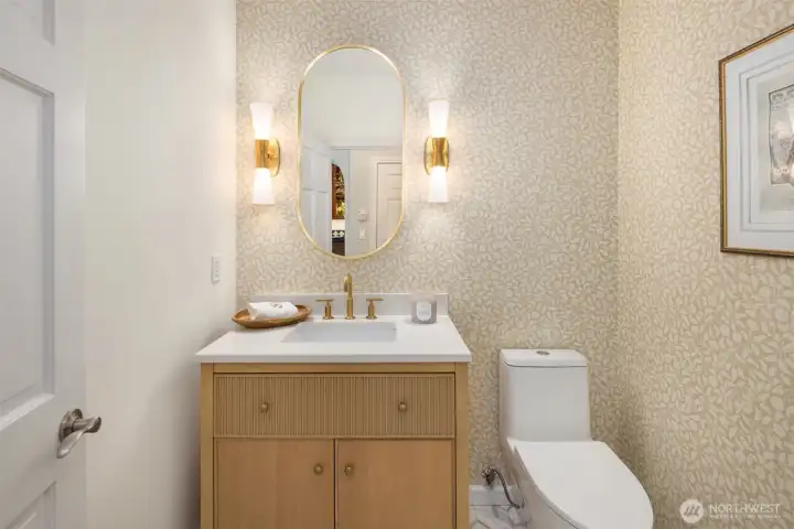 Stunning Half Bath~