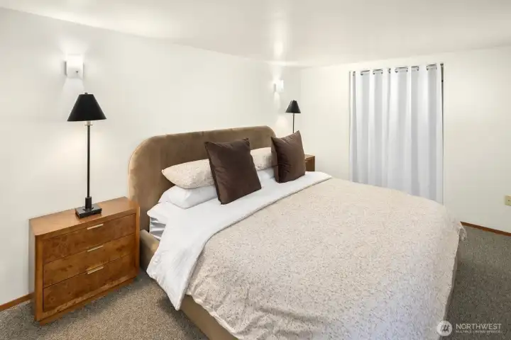Natural cooling during the warmer months makes this spacious bedroom a favorite retreat. Natural cooling during the warmer months makes this spacious bedroom a favorite retreat.