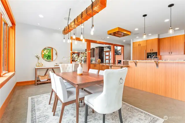 Unobstructed lake views from dining room