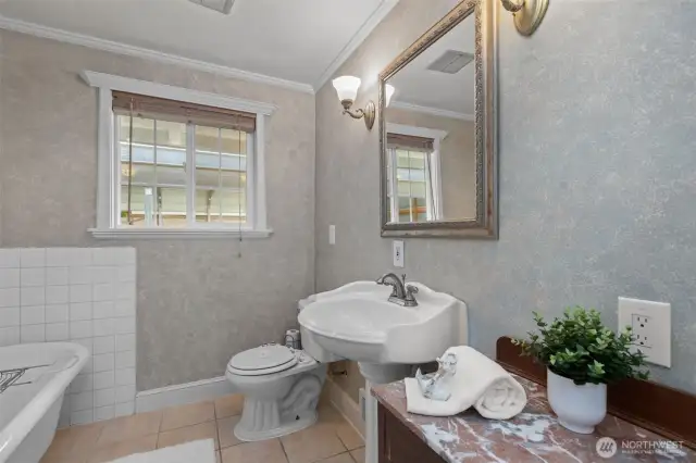 Main floor bathroom