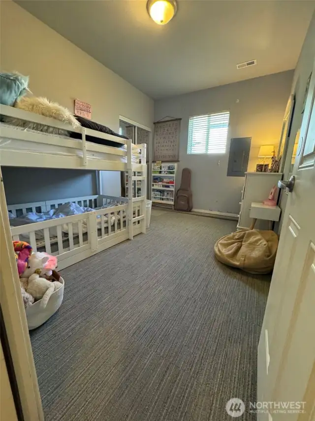 Kids bedroom