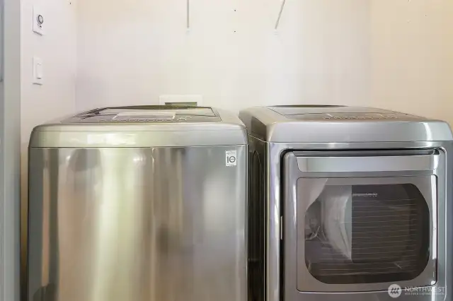 Full size Washer and Dryer