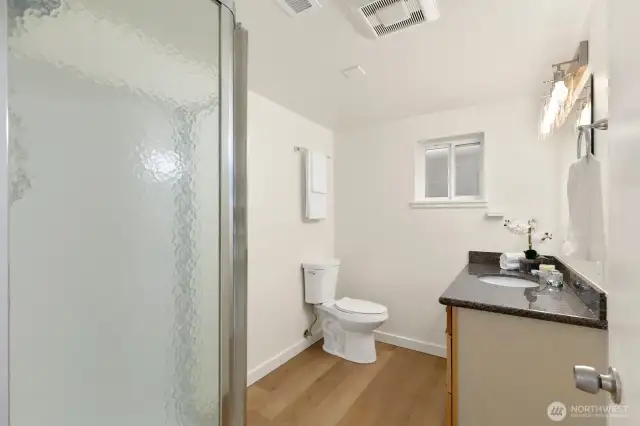 Shower bath downstairs