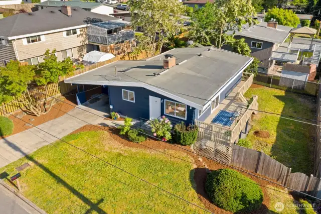 Great home in a grrrreat location!!!