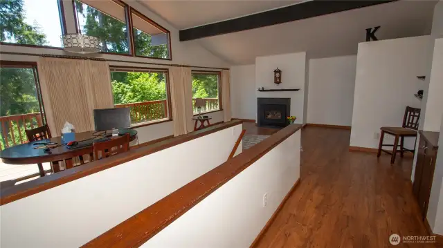 This side enters the Primary, Pantry, Laundry closet & back side entrance to the kitchen & bonus room.