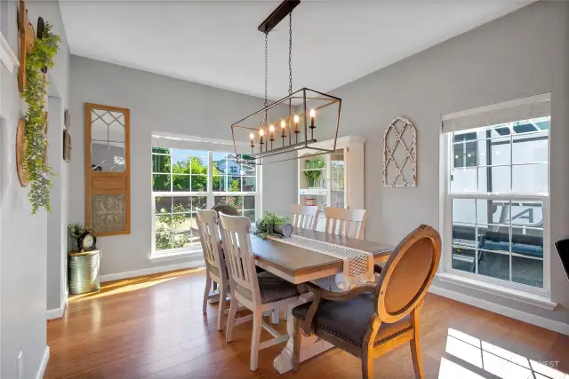 Plenty of room for those holiday dinners