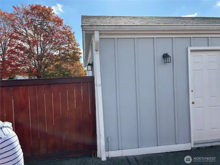 Side door to exit the garage