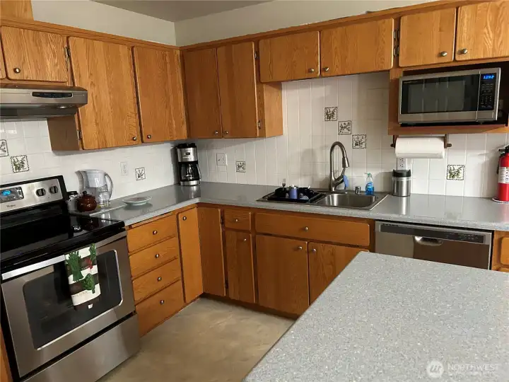 Spacious well designed kitchen