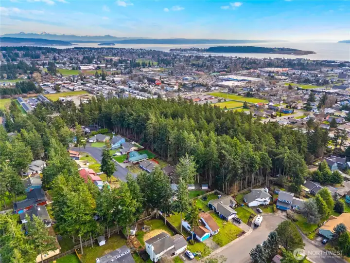 538 NW Ensign Drive - Fantastic location