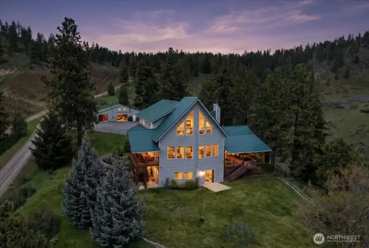A mountain-modern retreat perched at the pinnacle of it all.