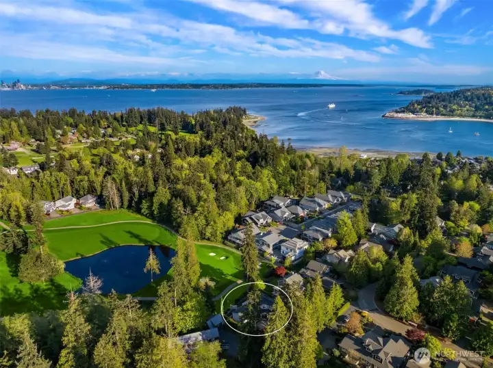 Easy access to great walking routes including the Hawley Cove Waterfront Park.