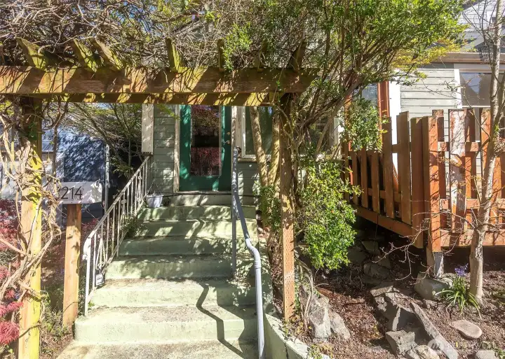 Great opportunity to own in a great community. Great opportunity to own in a great community.