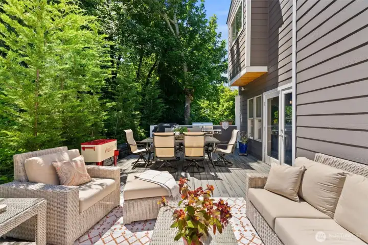 Deck off Dining Area