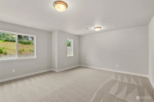 Large 4th bed or bonus room