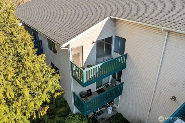 Top floor balcony!