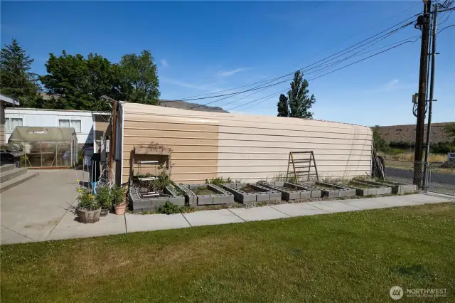 shop with planter beds