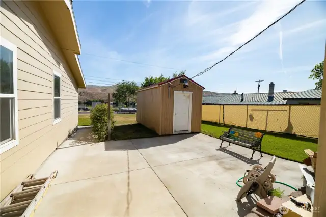 side yard