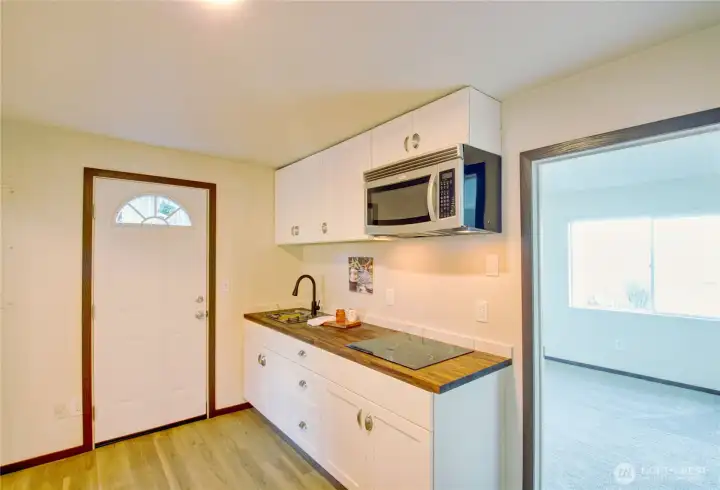 Additional Kitchen