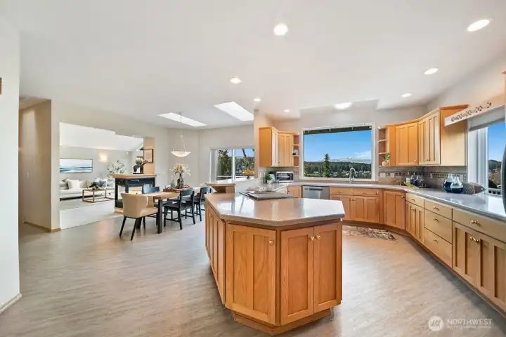 Desirable contiguous space for gatherings.