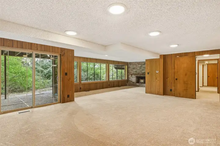 Downstairs Great Room Unstaged