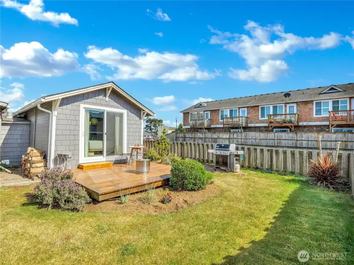 Low maintenance yard space + Lawn care included in HOA dues. Low maintenance yard space + Lawn care included in HOA dues.