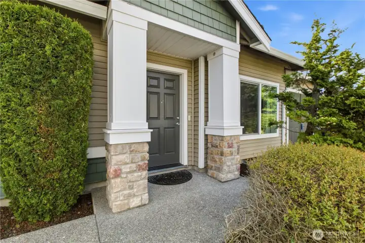 Entry Walkway into this beautiful Townhome Entry Walkway into this beautiful Townhome