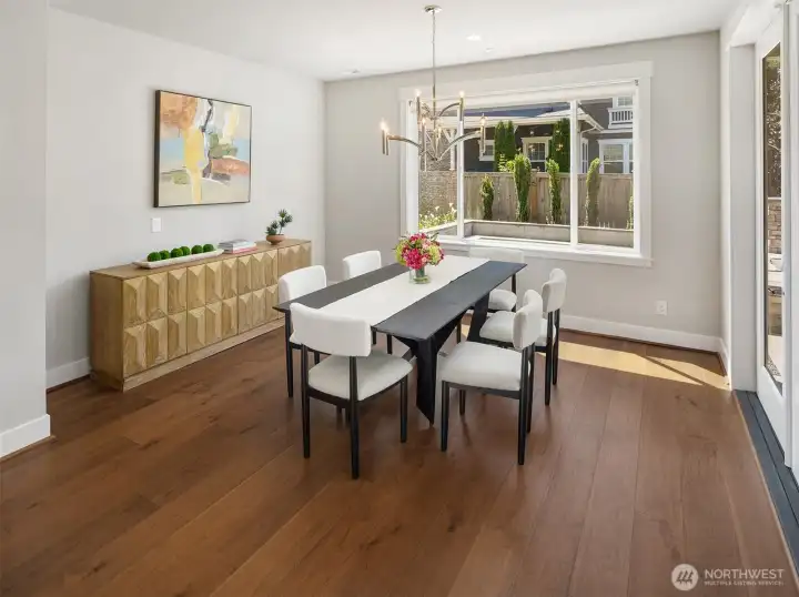 Formal Dining