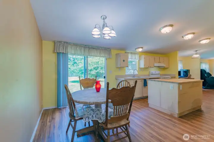 Dining Room overlooking the large backyard. Dining Room overlooking the large backyard.
