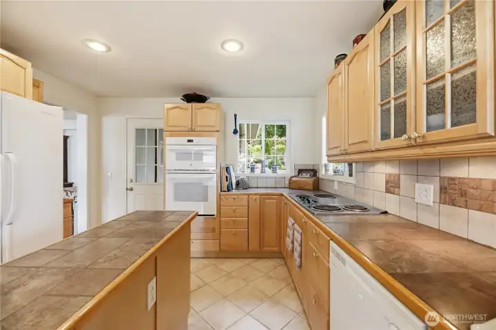 Tons of counter space for entertaining.