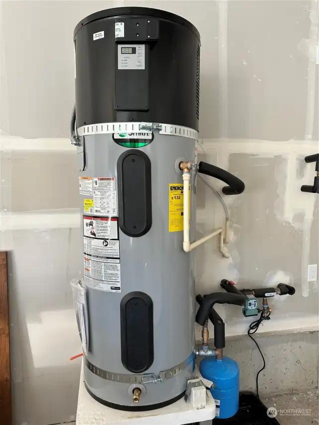 Heat pump waterheater with multiple settings