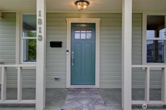 1813 10th St - Front door