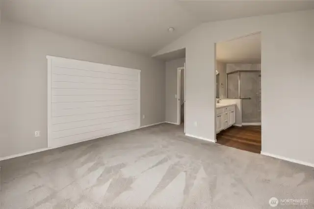Large Primary Suite! Shiplap Headboard Wall Backdrop!