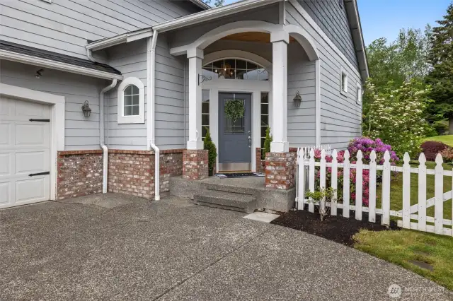 Look at this romantic entry! It says Welcome Home!