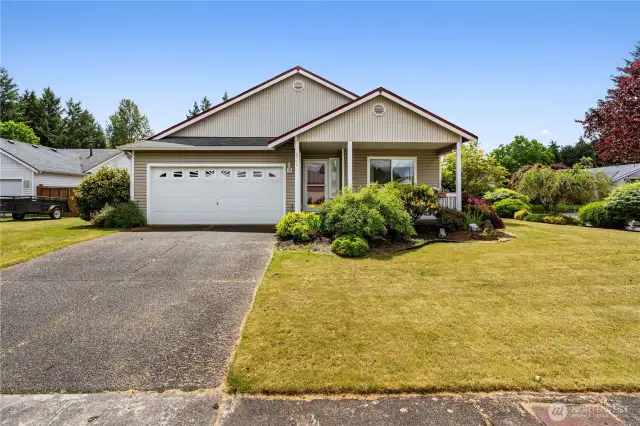 Large rambler on a spacious lot of over 1/3 acre!