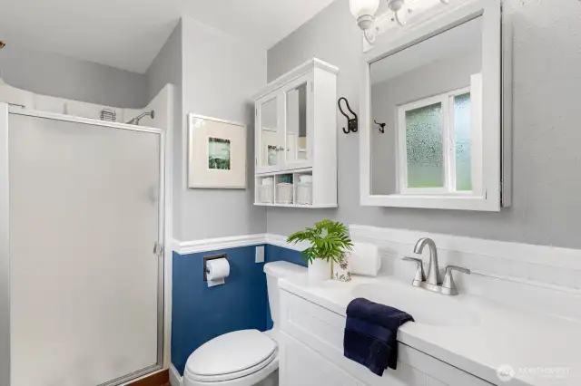 Primary 3/4 bath