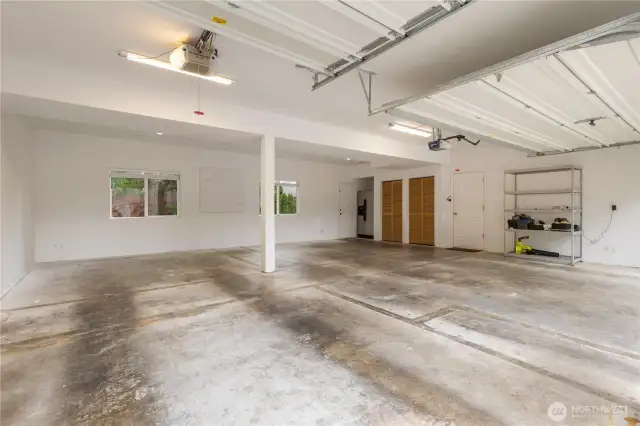 Spacious 3 car garage