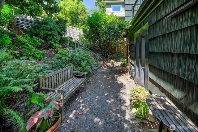 Crushed rock pathways and native landscaping create a very zen atmosphere.