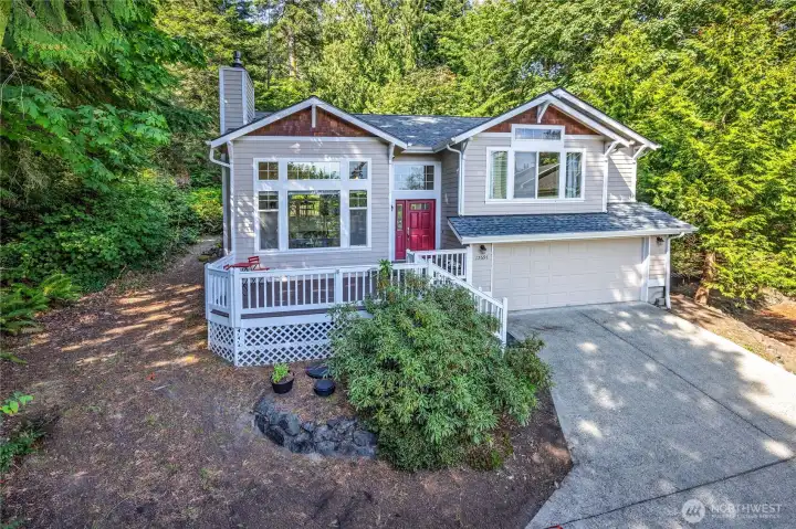 Welcome home quietly nestled in the trees