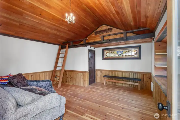 The interior of the studio is open and sparce, leaving it's purpose up to you! even with all the space of the home and ADU, it's nice to have a retreat!