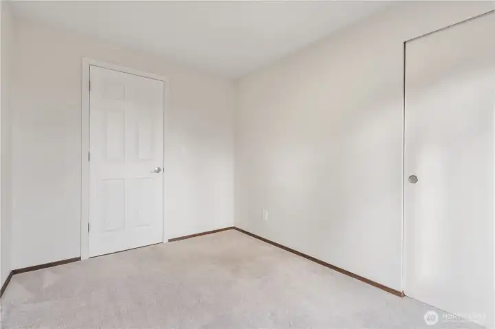 Second floor bedroom2