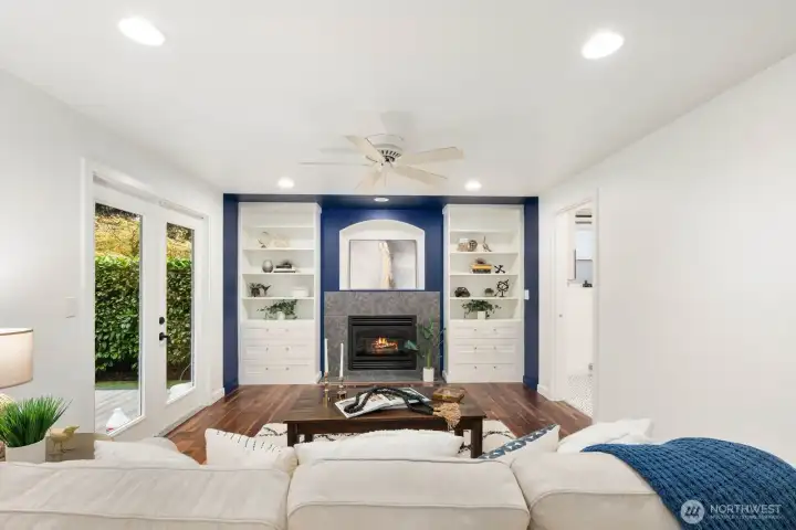 Living room with gas fireplace