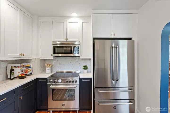 Custom cabinets, Quartz countertop/back splash and Bertazzoni appliances